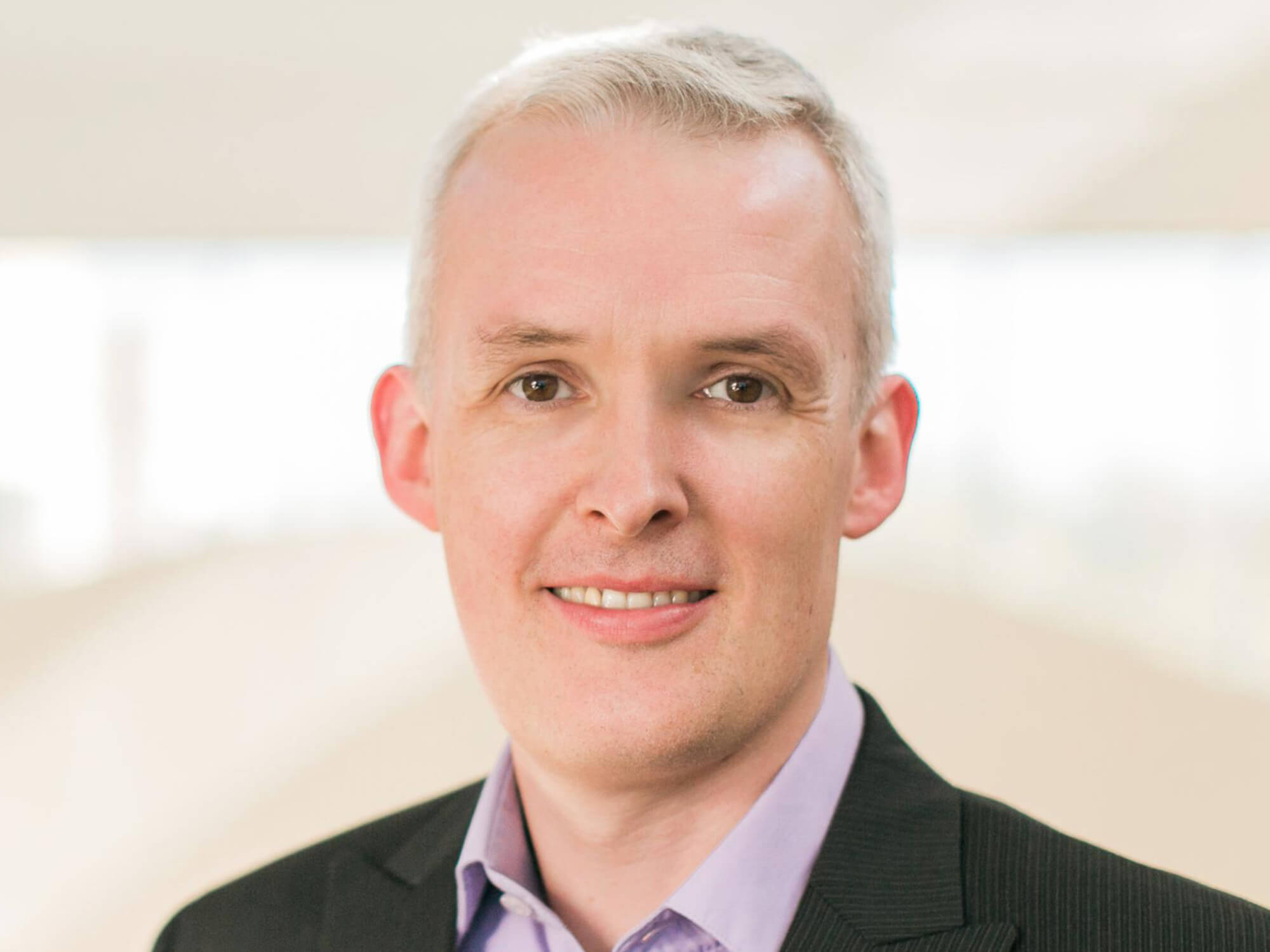 Headshot of Chris Lock